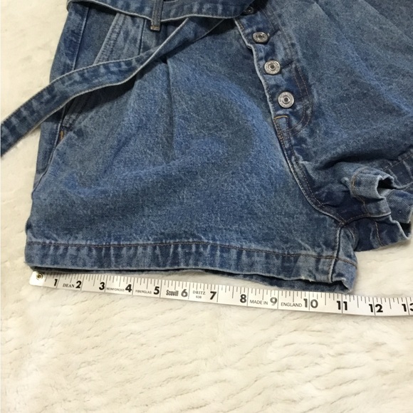 Abercrombie & Fitch Sz 26/2 Denim Paper Bag Waist Shorts Natural Rise High Rise - Picture 10 of 11